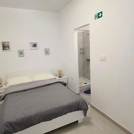 Apartament Near The Sea