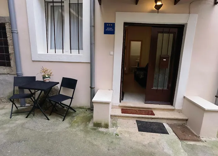 Near The Sea Appartement *